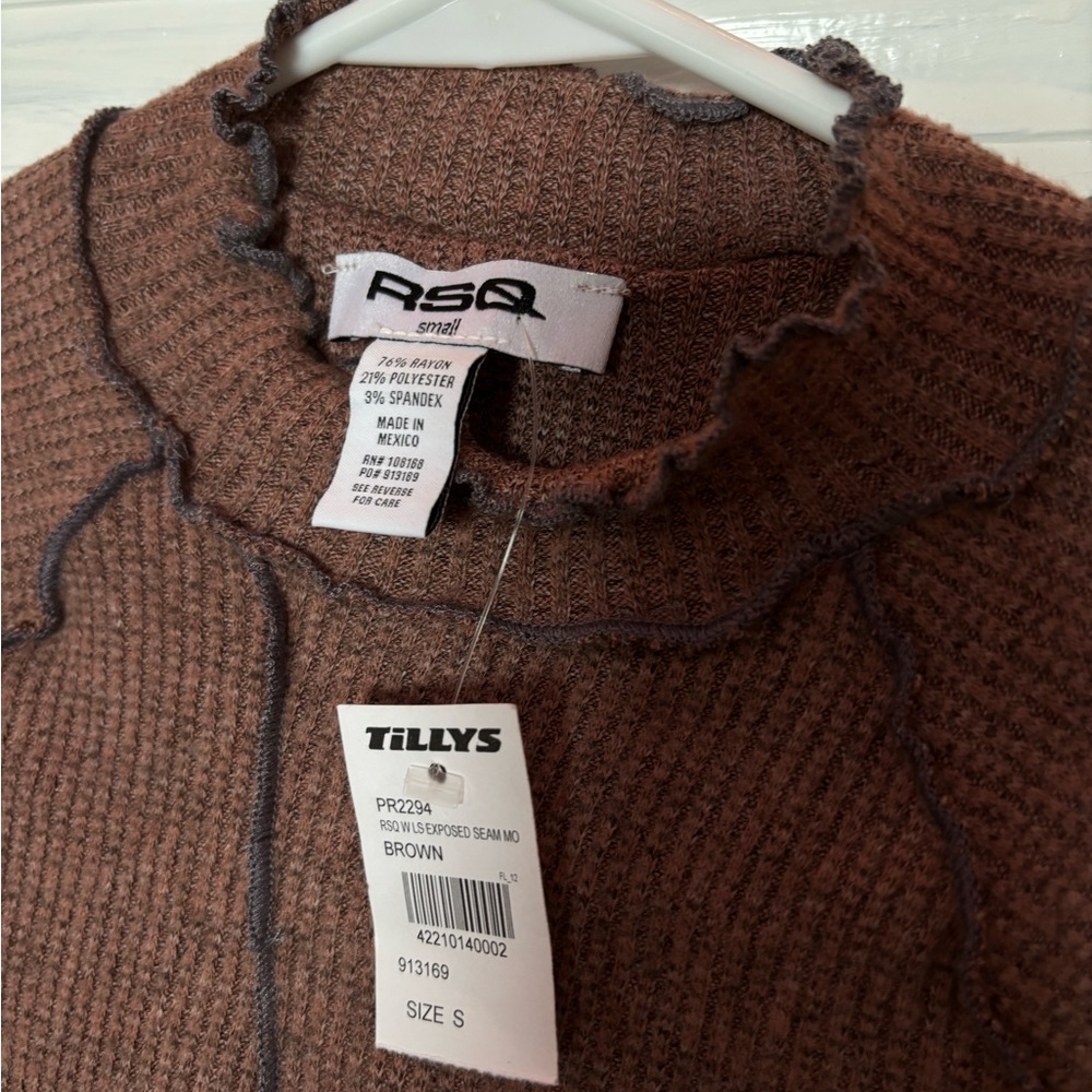 RSQ Y2K Long Sleeve Mock Turtleneck